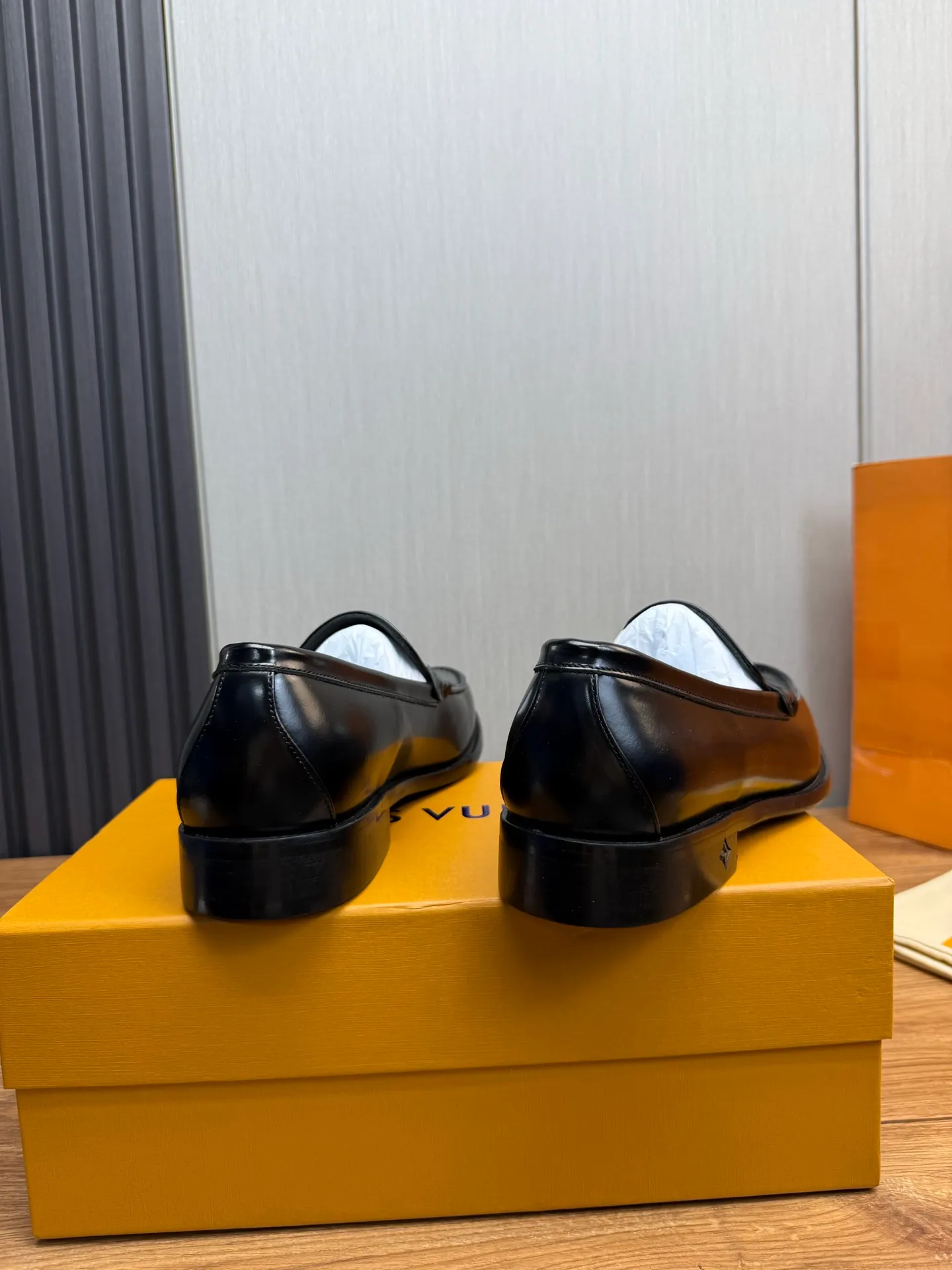 Factory 660💰 LV. Men's business casual leather shoes, all made of imported original brand leather, just to create a more comfortable wearing experience, original non-slip and wear-resistant outsole ✔️16-45 (38.45 non-returnable)